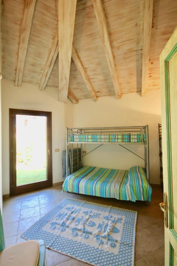 Mansion On The Hill Villa Olbia Exterior photo